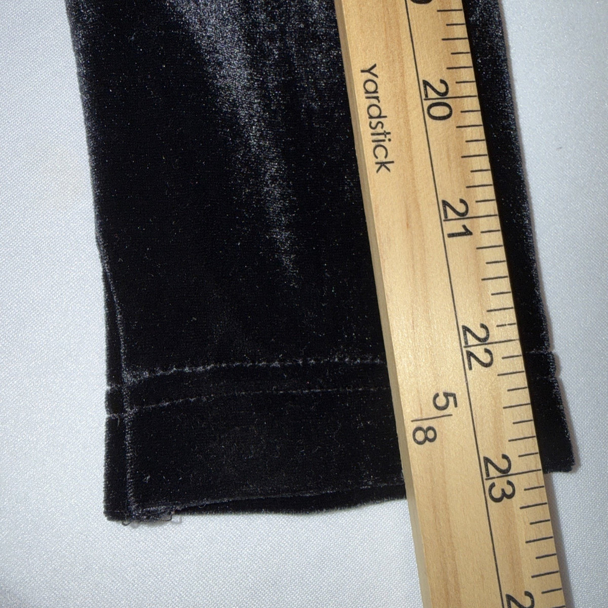 Hillard & Hanson Black Velvet Button Front Top M Stretch Soft Classic Minimalist