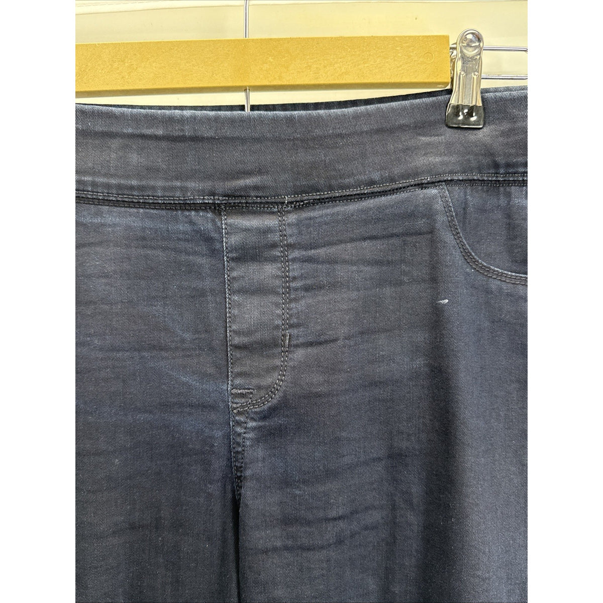 Old Navy Rockstar Mid Rise Skinny pull on Jeans Women Sz 12 Regular Dark Stretch