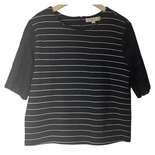 LOFT Women’s Short Lace Sleeve Boxy Blue Striped Top Size Large, Back Zipper