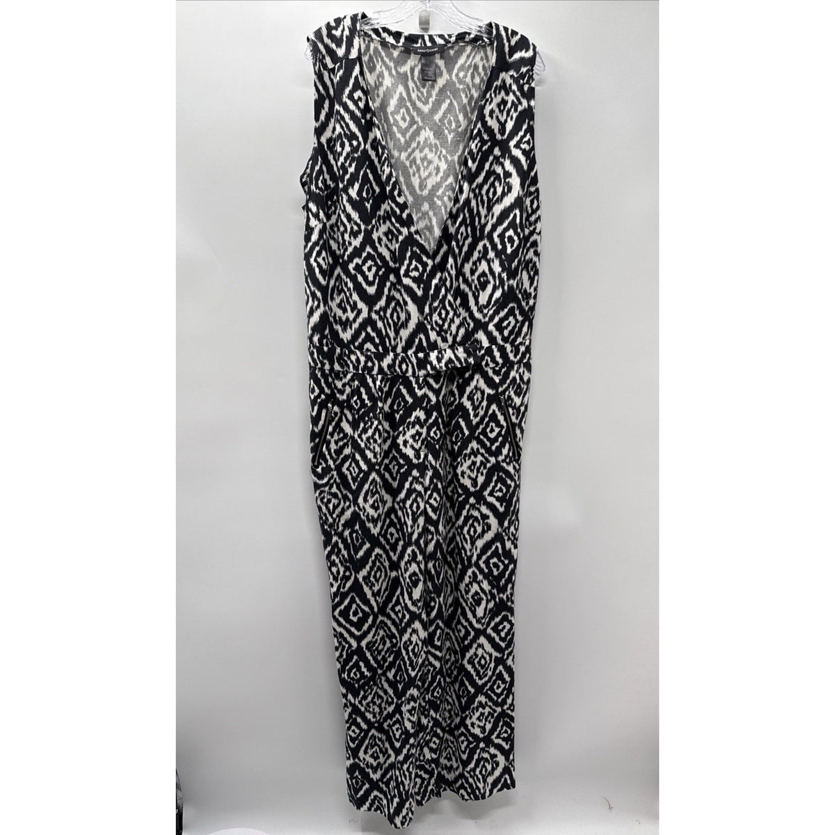 Ashley Stewart Linen Blend Jumpsuit Size 20 Black Tan Ikat Zip Slash Pockets