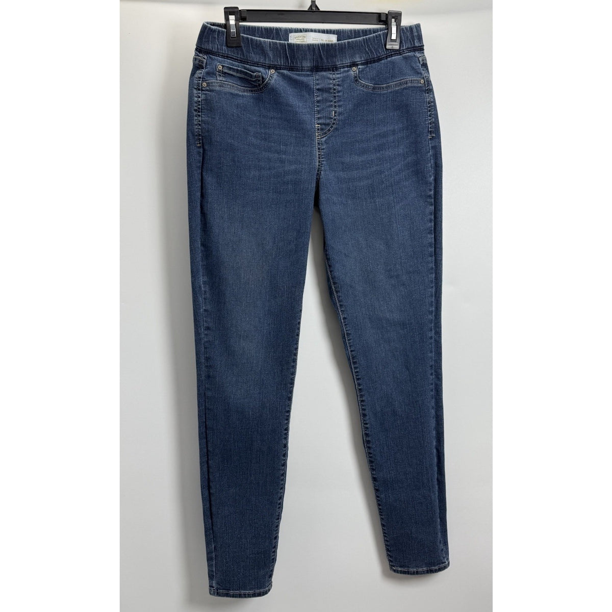 Signature Levi Jeans 10L (30X32) Pull On Skinny Totally Shaping Gold Label