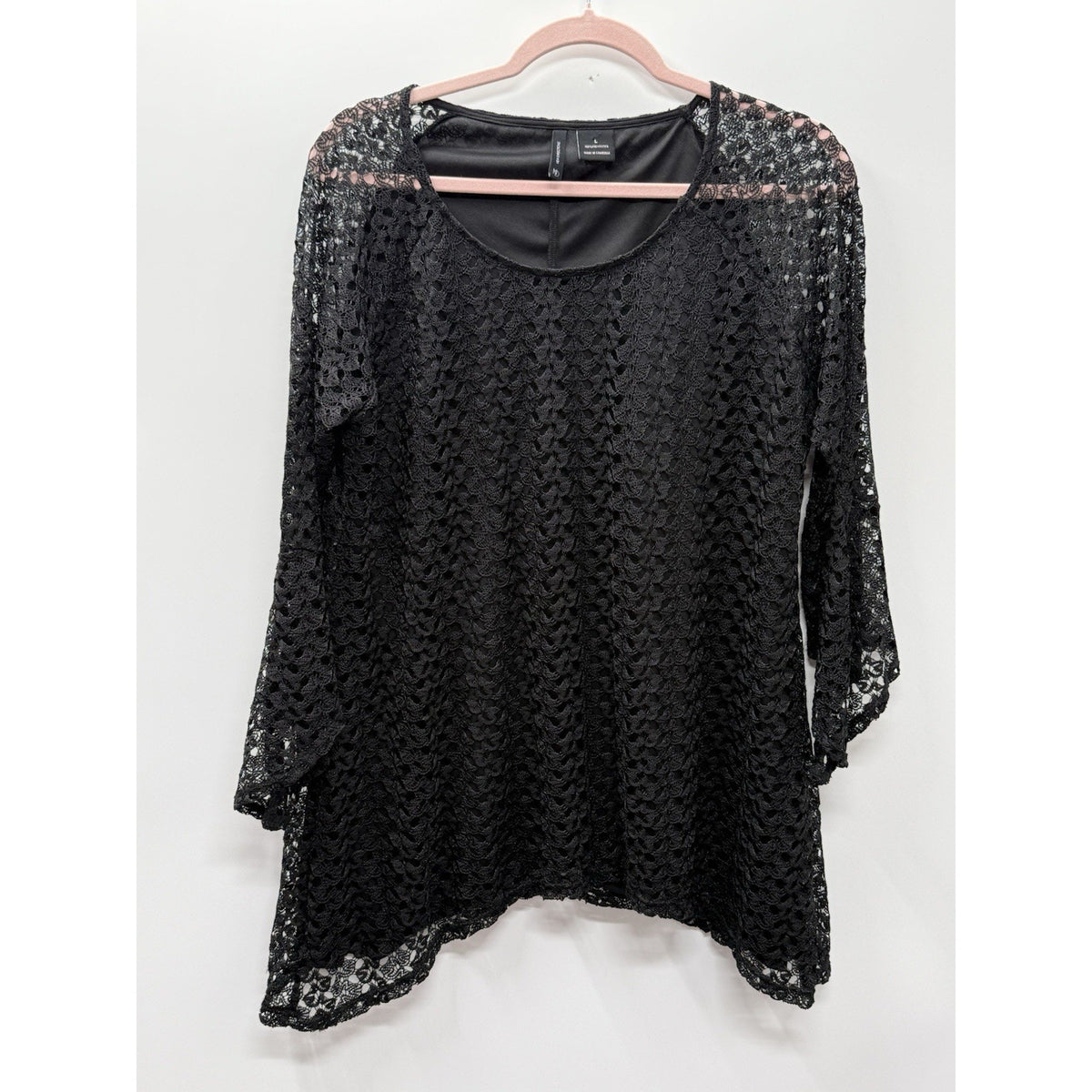 New Directions Women’s Black Lace Tunic Top L 3/4 Sleeve Sharkbite Hem Sheer