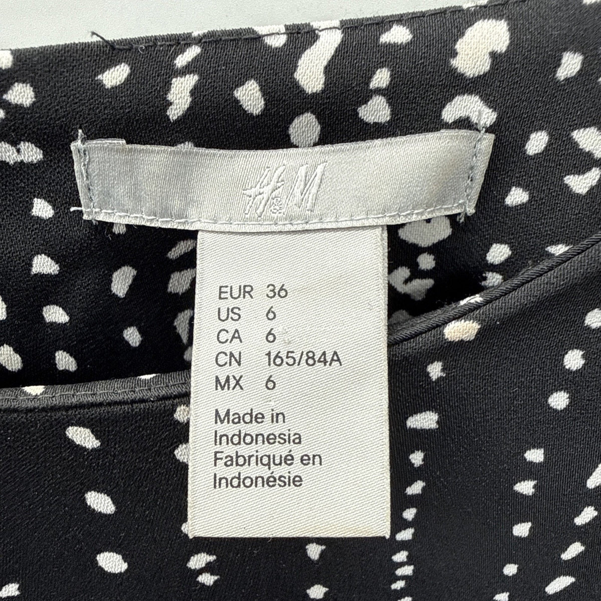 H&M Size 6 Black White Dot Print Shift Dress Long Sleeve Button Cuff