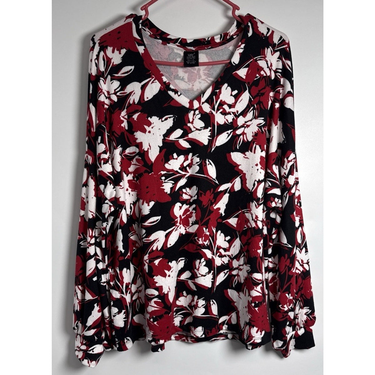 Lildy Tunic Top Women’s Large Extra Large Black Red Floral Long Sleeve Stretch