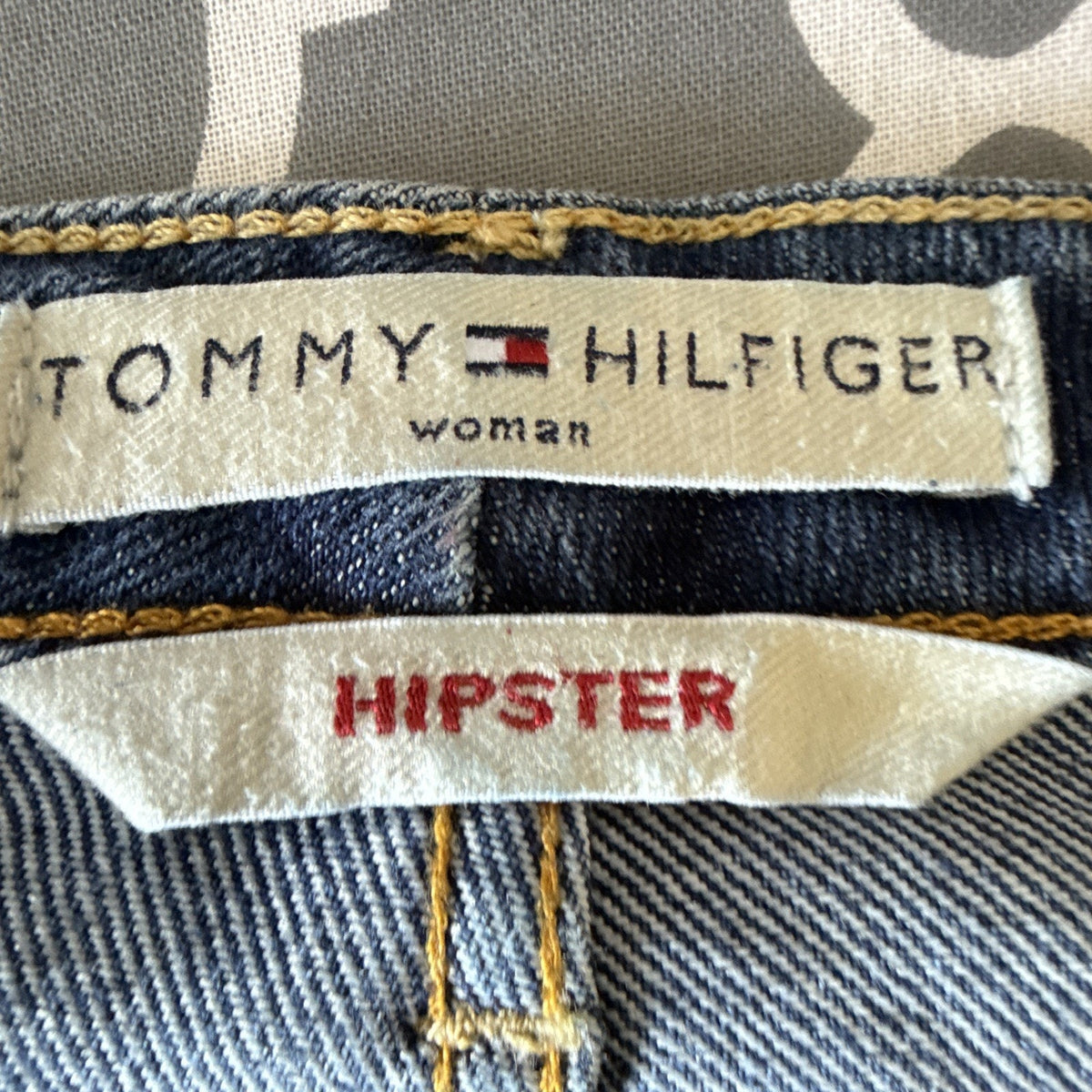Vintage 2004 Tommy Hilfiger "Woman" Hipster Cropped Jeans – Size 24 Plus