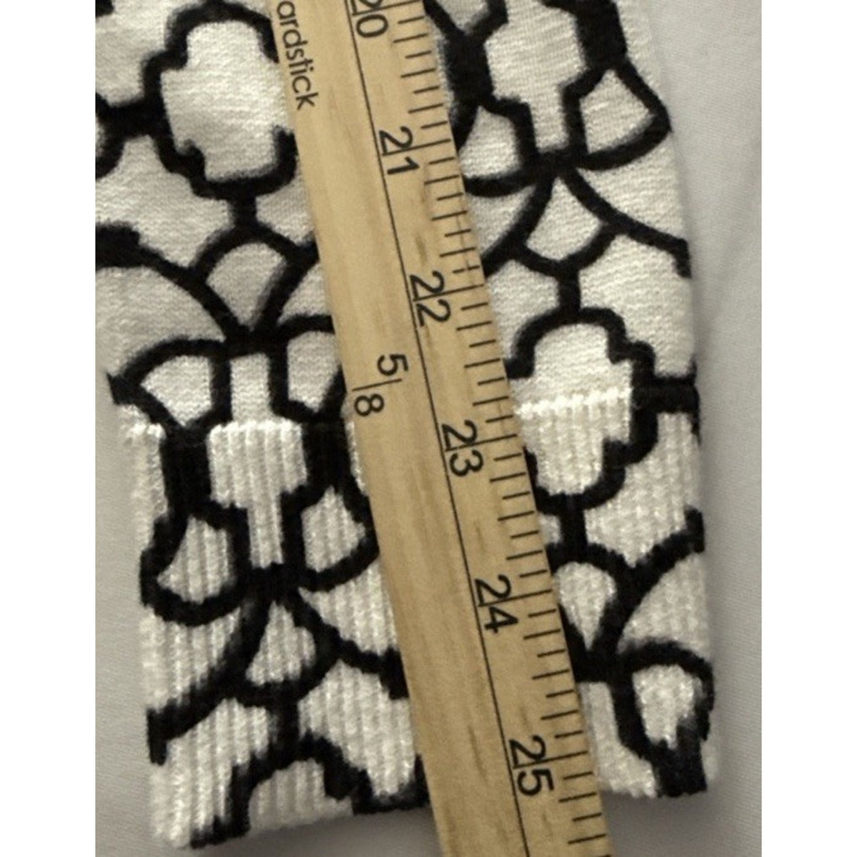 Croft & Barrow Women’s Black White Geometric Cardigan M Cotton Button Front Top