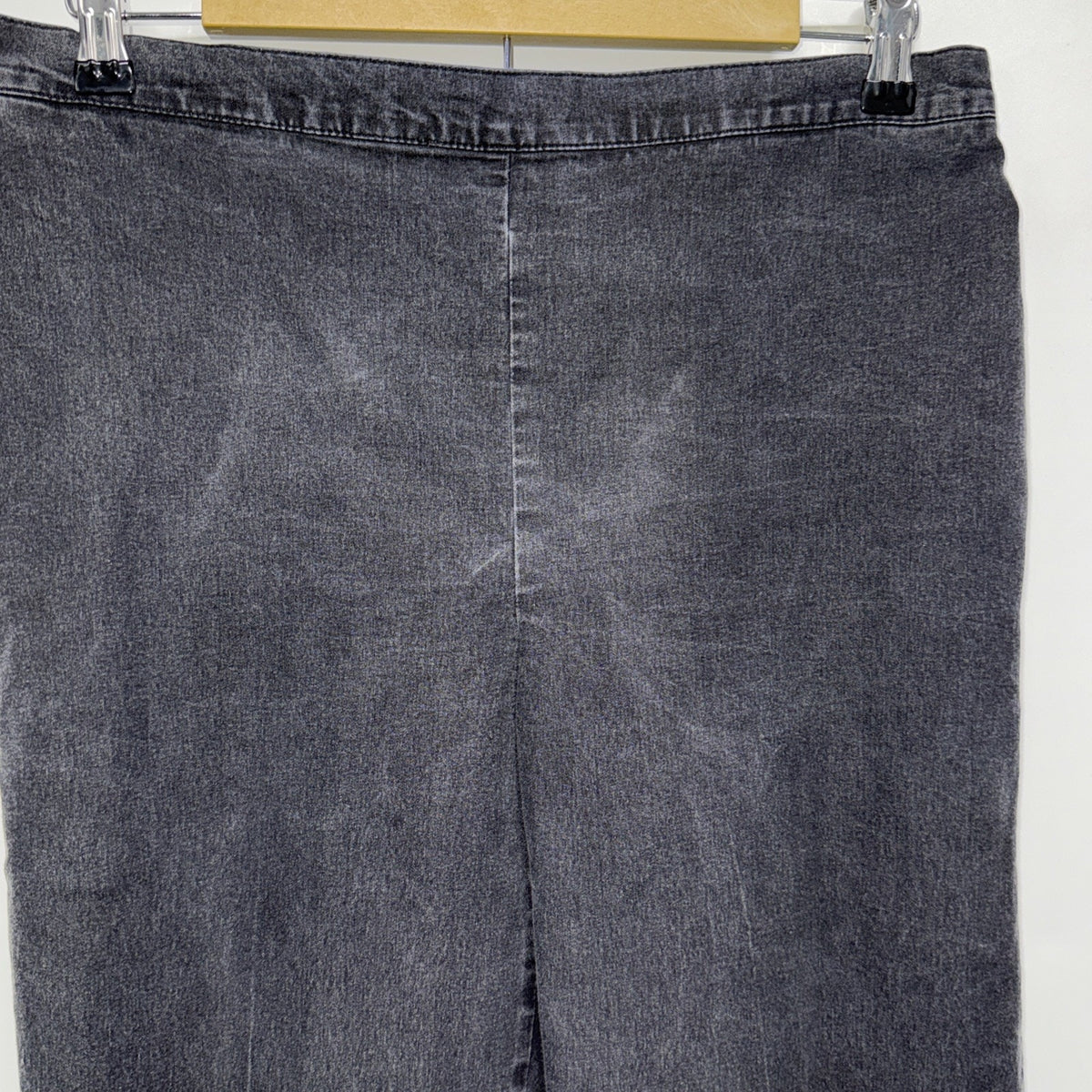 Alfred Dunner Classic Fit Capri Pants Women 12 Black Denim High Rise Pockets