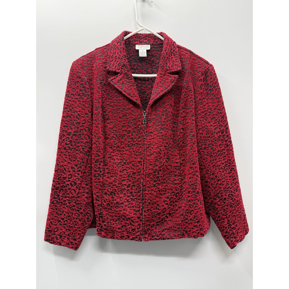 Molly & Maxx Woman 2X Red Black Leopard Print Zip Jacket Textured Plus Size
