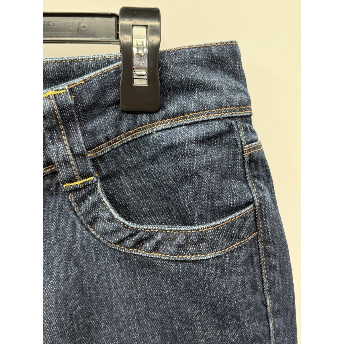 New York & Company Womens Size 10 Dark Wash Denim Capri Jeans Stretch Mid Rise