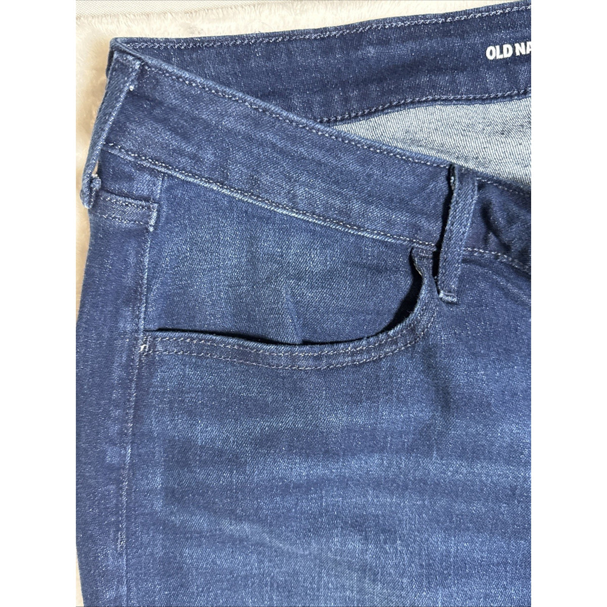Women’s Old Navy High-Rise WOW Flare size 16 Dark Blue Denim Wash Stretch Jeans