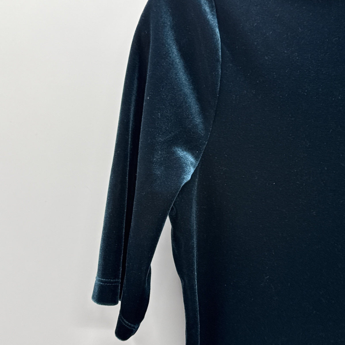 Banana Republic Mockneck Velvet Shirt Dark Teal size Medium womens