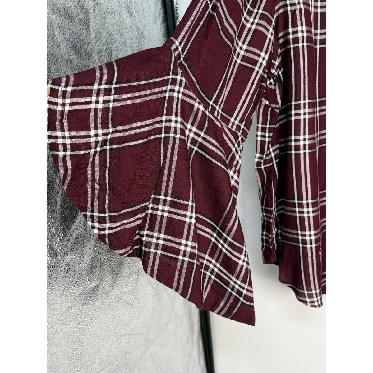 Cato Plaid Bell Sleeve Tunic Top Burgundy Button Front Women’s 22/24W Rayon