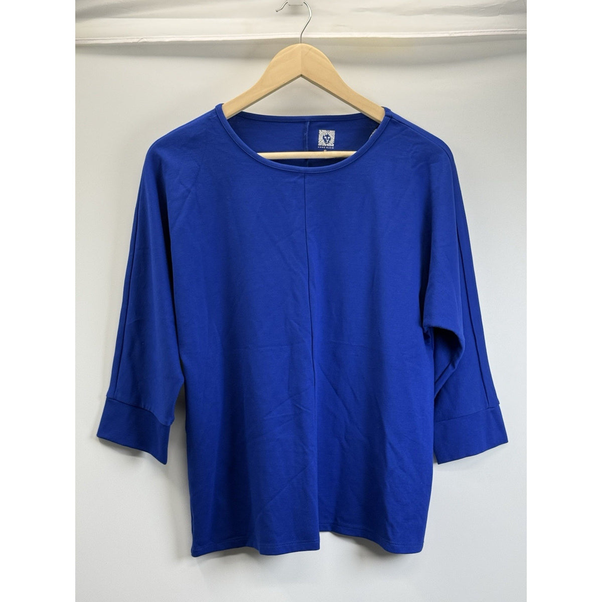 Anne Klein Blue Knit Top Women Small 3/4 Sleeve Stretch Minimalist Career Casual