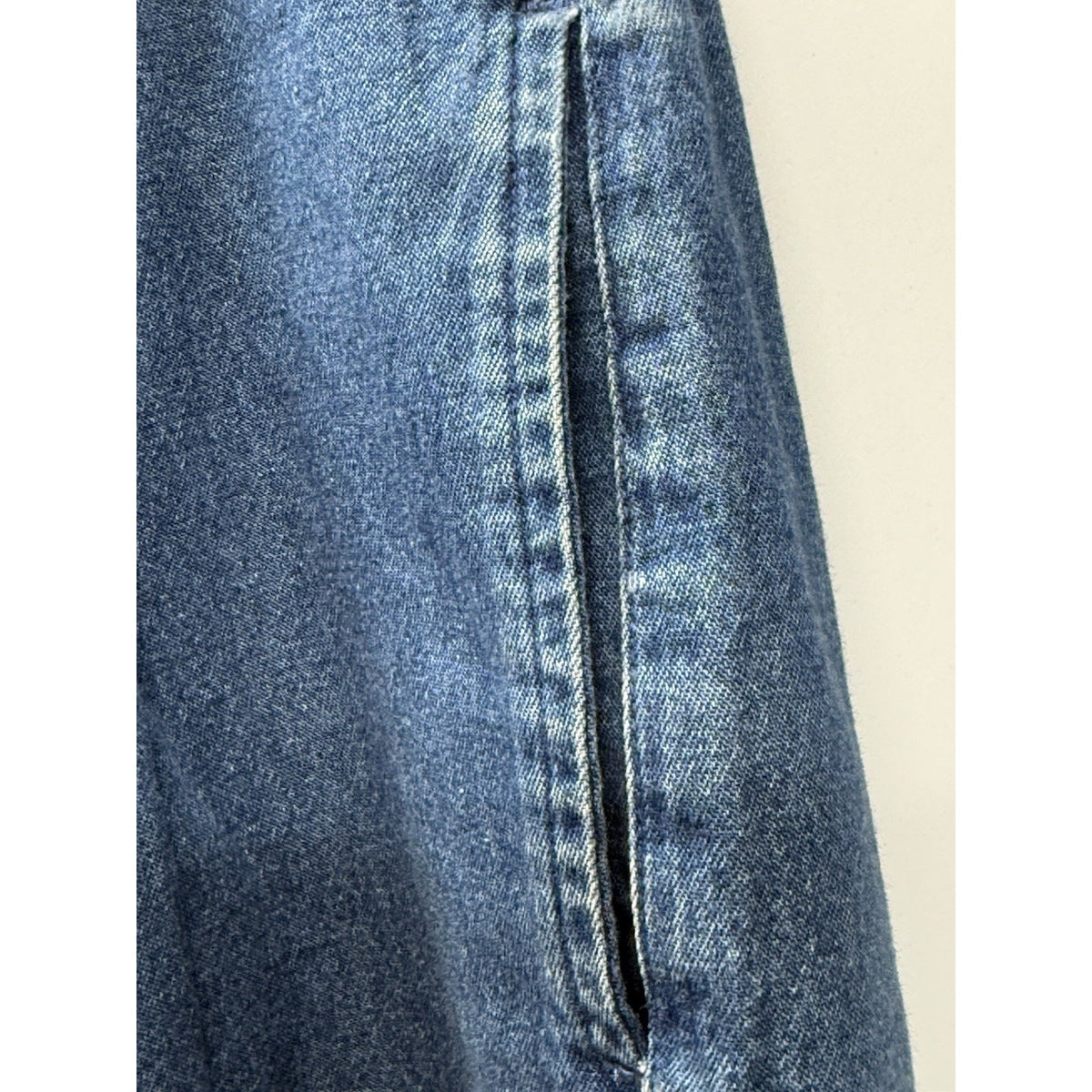 Women’s Mountain Lake Blue Jeans Denim Shirt Size 12 100% Cotton