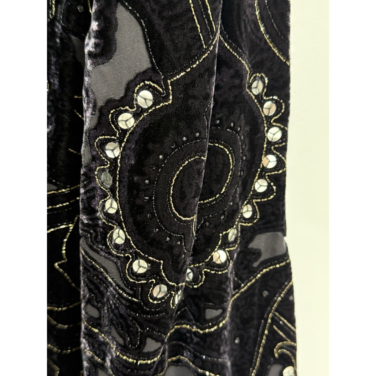 Chico’s Black Velvet Embellished Blouse Size 2 Silk Rayon Beaded Button Front