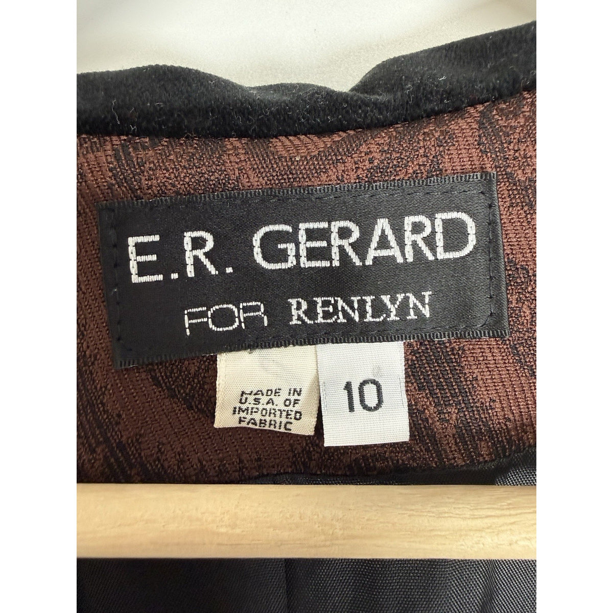 E.R. Gerard Renlyn Vintage Paisley Blazer 10 Velvet Collar Button Front Jacket