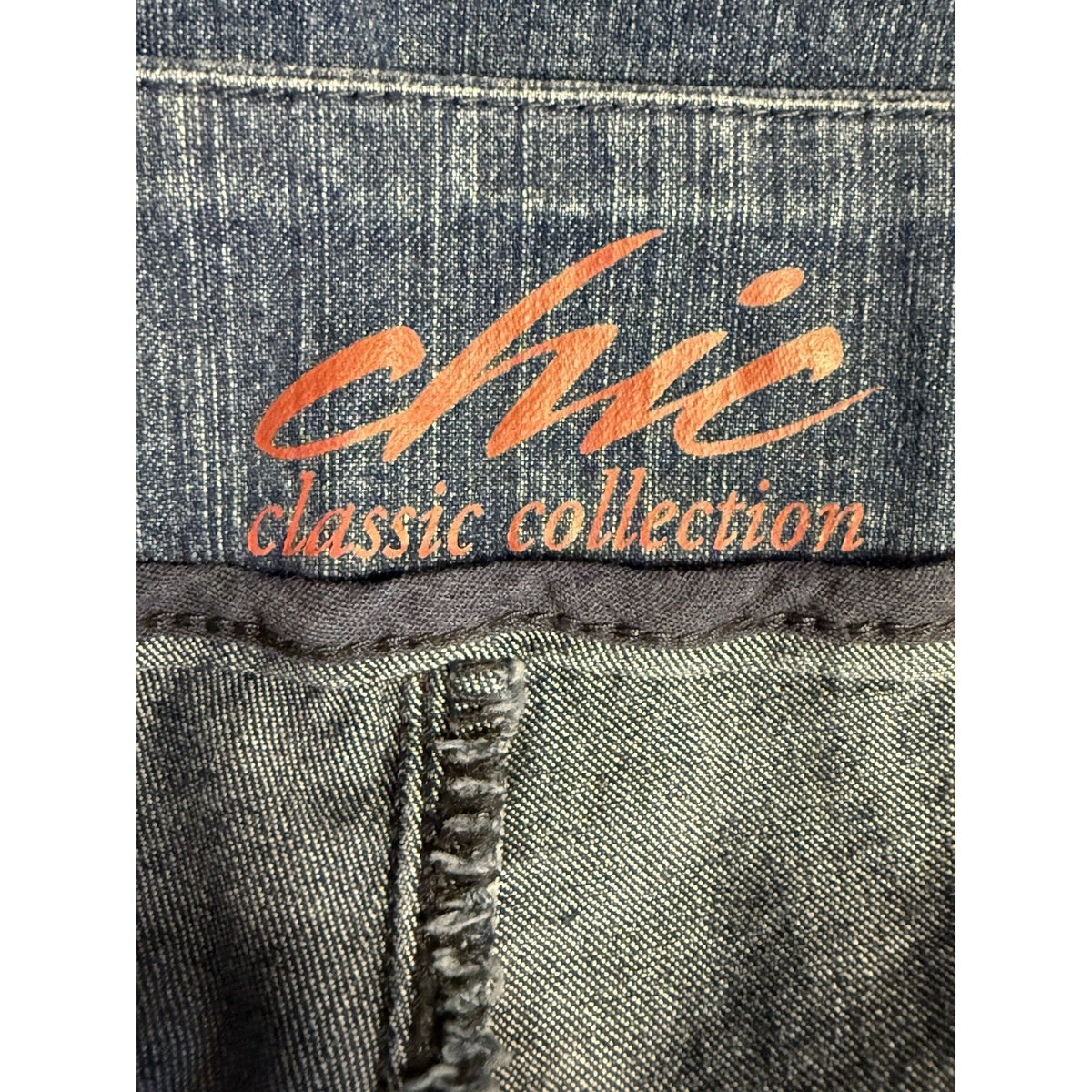 Chic Classic Collection Capris Womens 16 AVG Stretch Denim Cuffed Blue Pull On