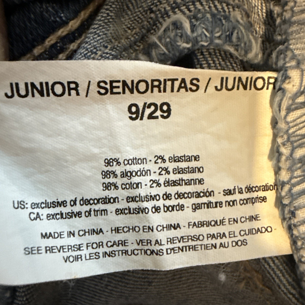 Black Daisy Jamie Relaxed Skinny Button Fly Blue Jeans With Butterfly Size 9/29