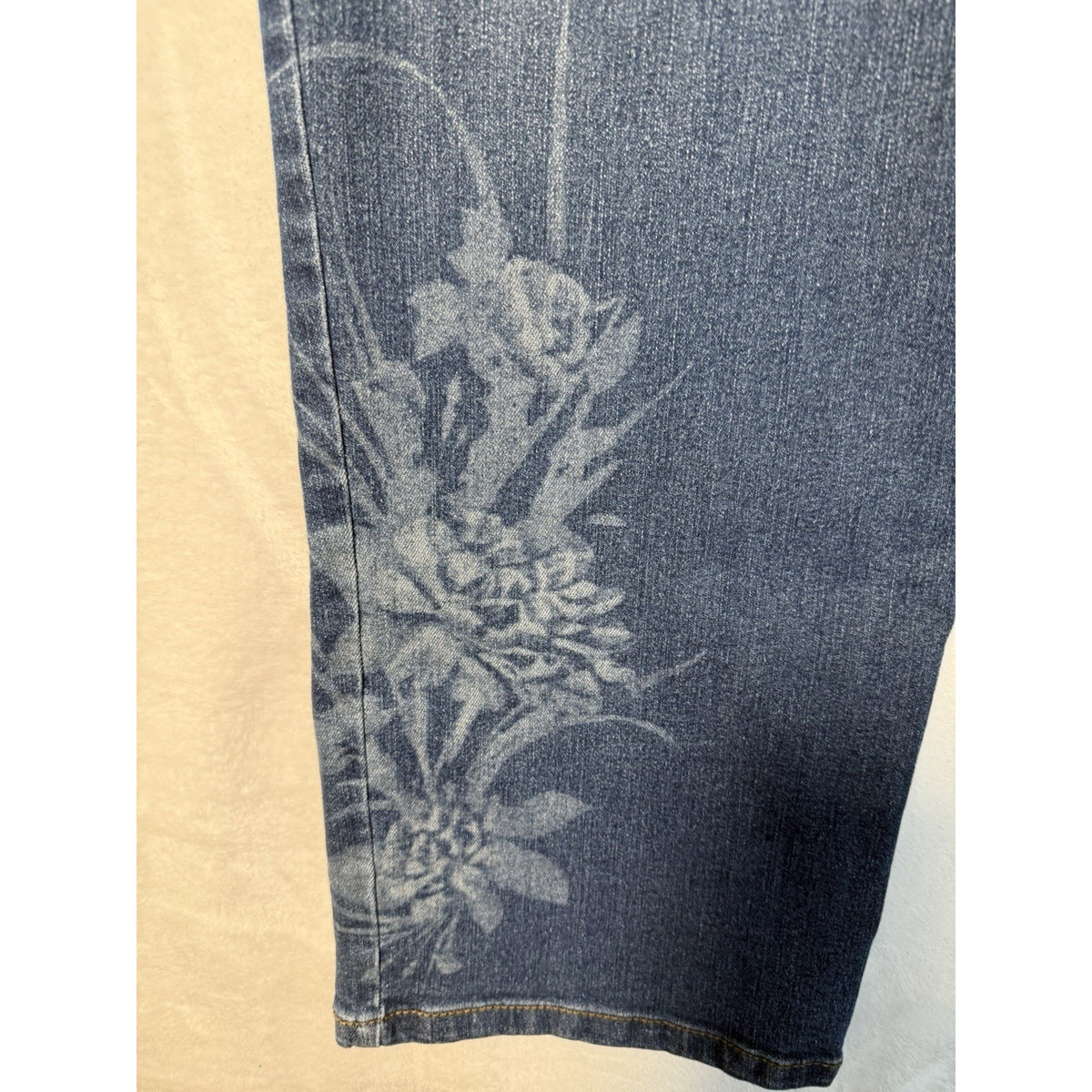 Gloria Vanderbilt Amanda Jeans Womens 12 Blue Floral Stretch Straight Leg