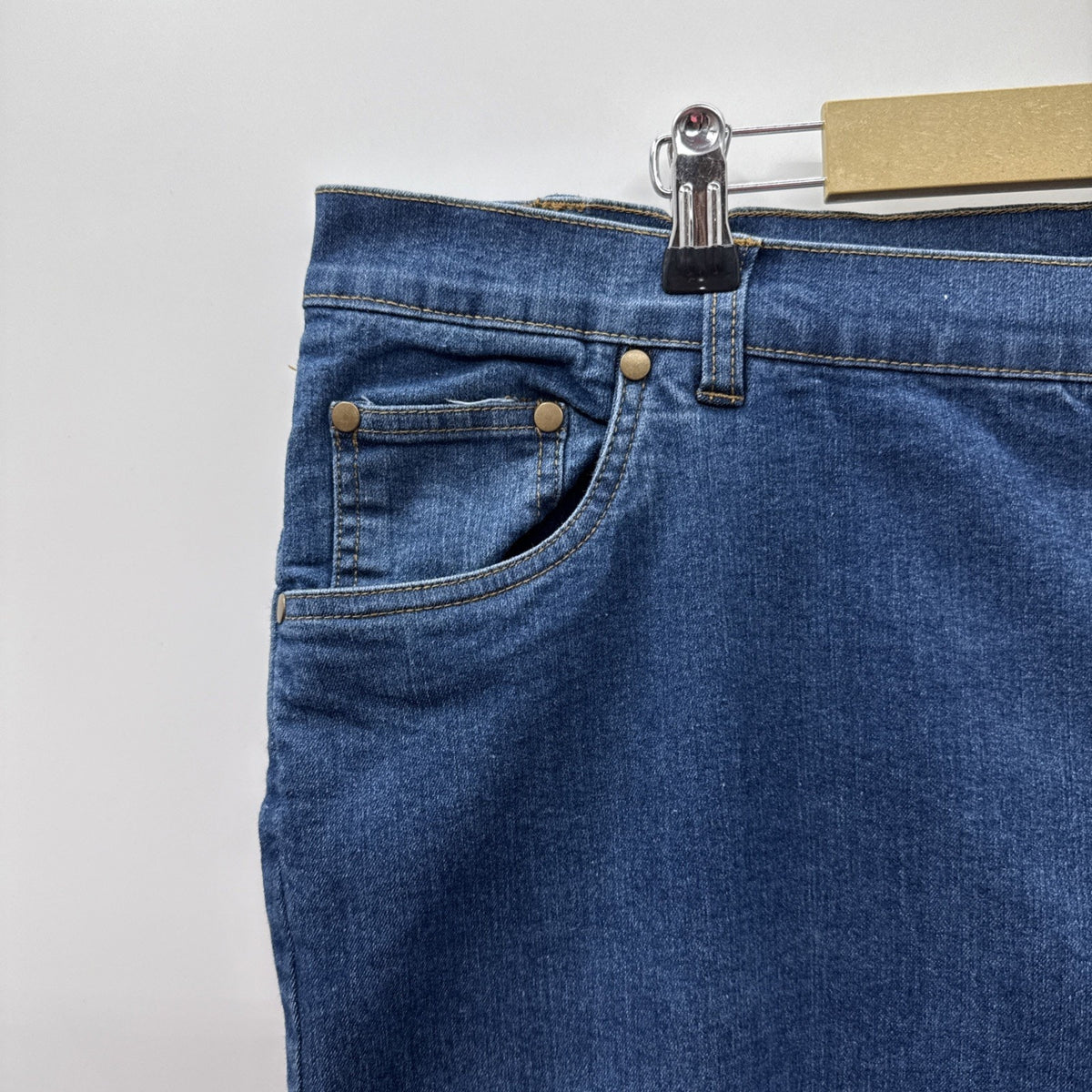Woman Within Jean 24” Inseam Crop Pants, Blue Denim Sz 24W 5 Pocket Stretch