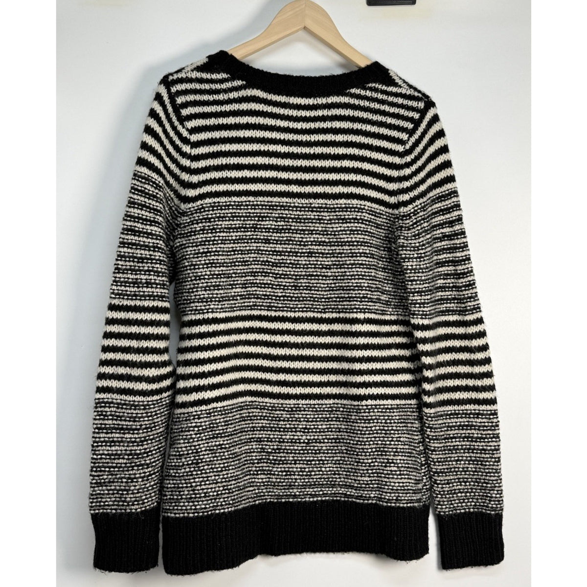 Old Navy Black White Striped Wool Blend Knit Sweater Womens L Cozy Pullover