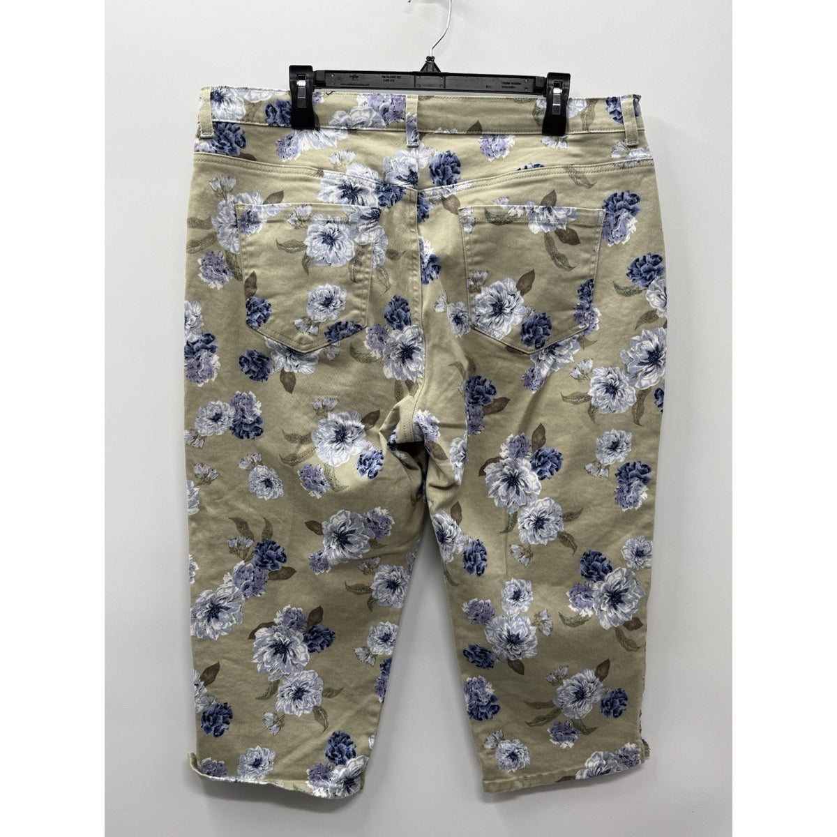 Gloria Vanderbilt Amanda Capri Pants Womens 16W Beige Blue Floral Stretch Crop