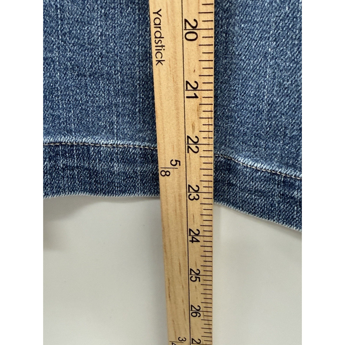Jones Jeans Women’s Skirt Denim Blue Jean Size 24W Casual Comfort, Zip Button