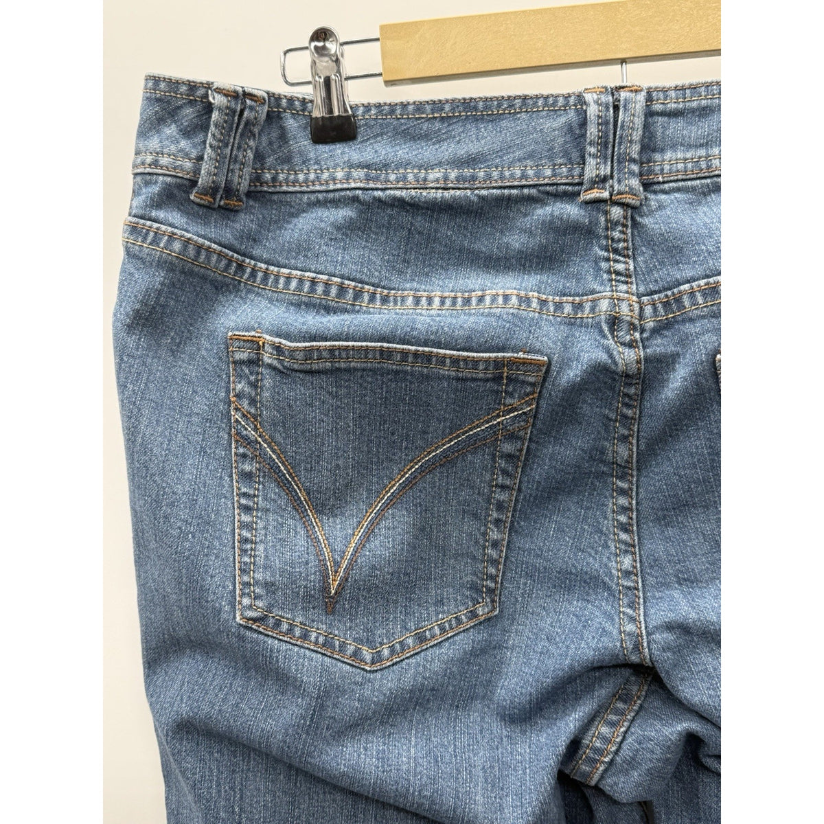 Venezia Jeans Capri Cropped Denim Pants Size 3 Blue Stretch Cuffed Stretch