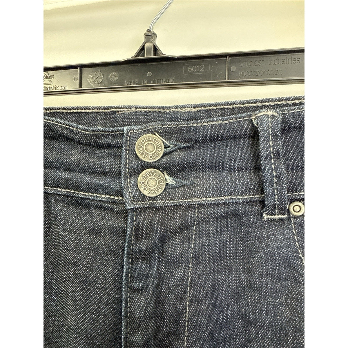 Old Navy Denim Capris 16.5 Inseam Womens Size 8 Dark Wash Stretch Classic Rise