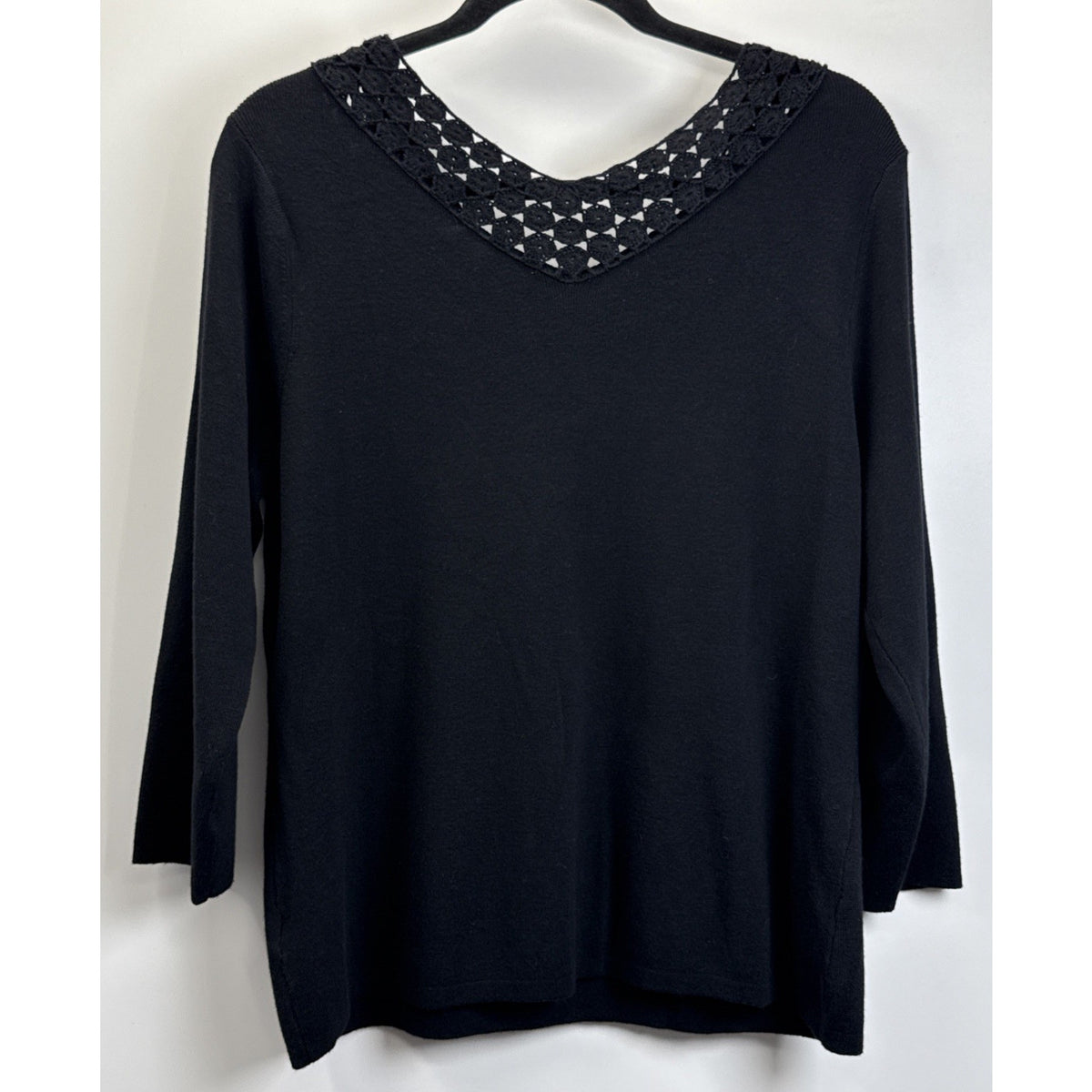 Coldwater Creek Sweater Black Size Large Crochet Wide V-neck Soft NWT