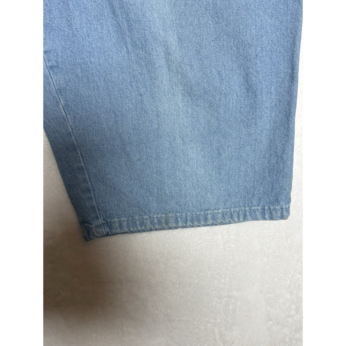 Chic Womens 20W Blue Pull On Denim Capri Pants 100% Cotton Elastic Waist Plus