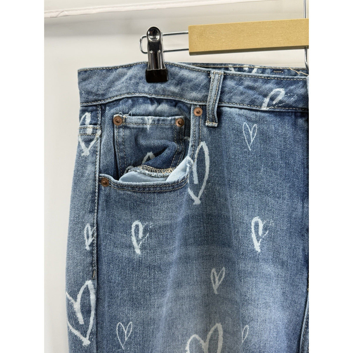 Heart Print High-Rise Straight Juniors 15 Raw Hem Jeans No Boundaries Distressed