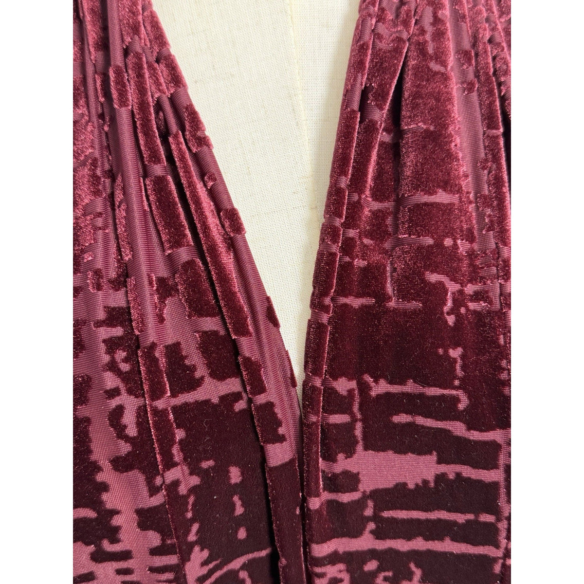 Susan Graver Women’s M Burgundy Burnout Velvet Open Front Draped Vest USA