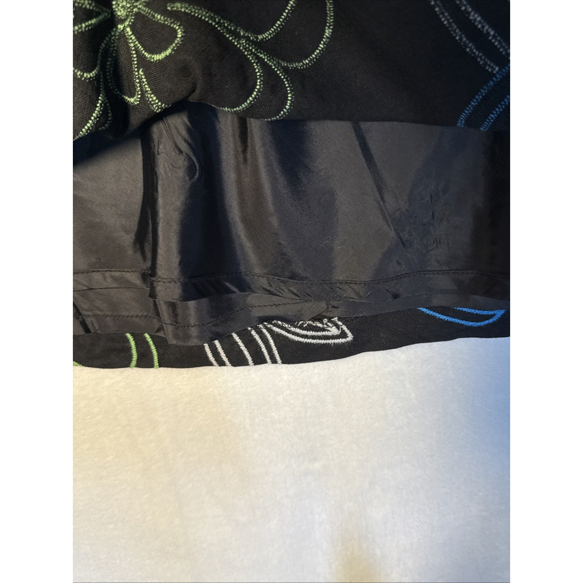 Dressbarn Womens Skirt Plus 20W Black Floral Embroidered A-Line Y2K Retro