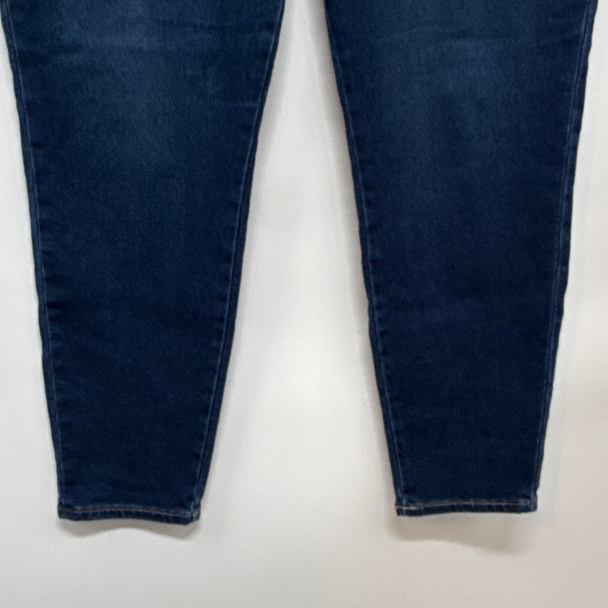 Dana Buchman Women XL Pull On Stretch Skinny Jeans Dark Wash Blue High Rise