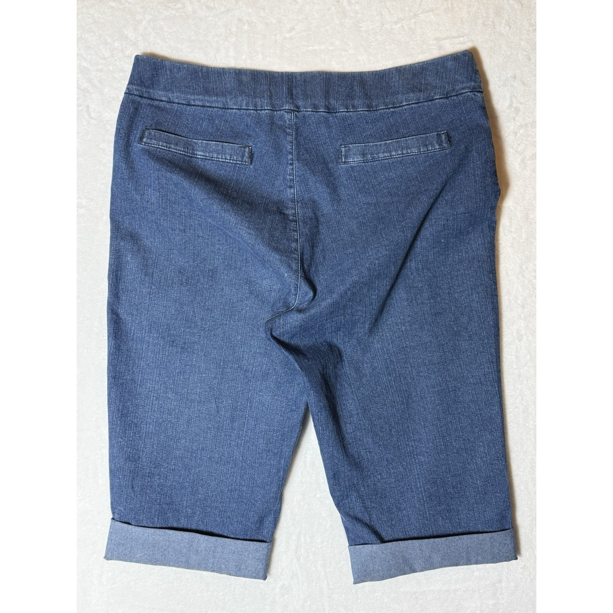 Chic Classic Collection Capris Womens 16 AVG Stretch Denim Cuffed Blue Pull On