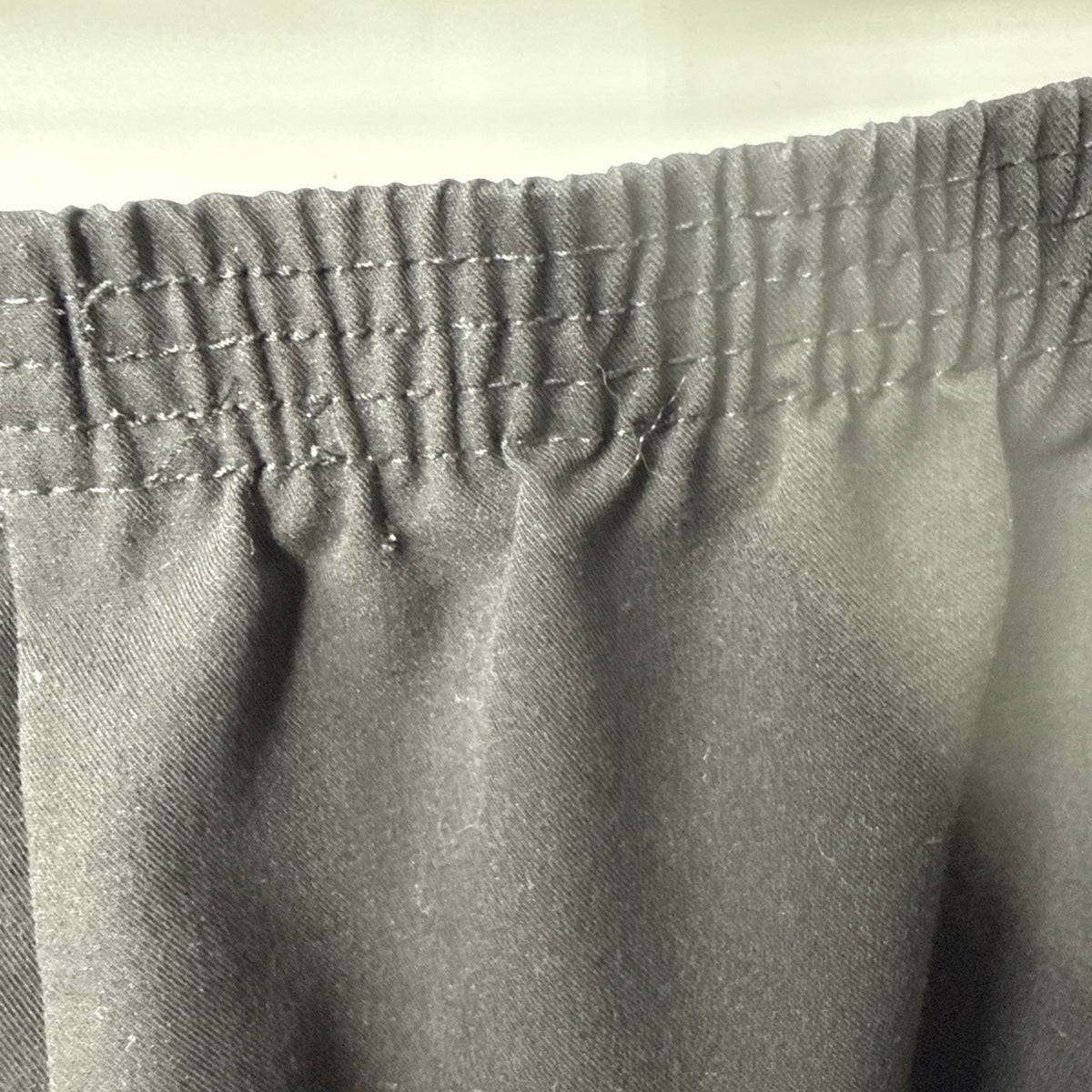 Southern Lady Women’s Pants Size 16 Black Elastic waist pull on pockets