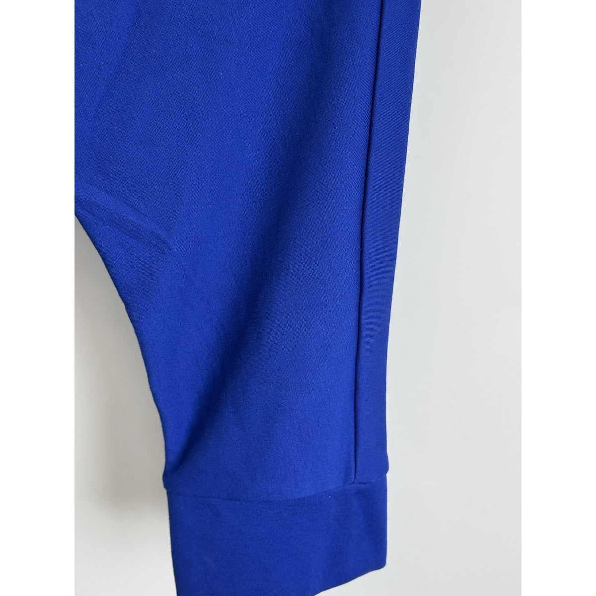 Anne Klein Blue Knit Top Women Small 3/4 Sleeve Stretch Minimalist Career Casual