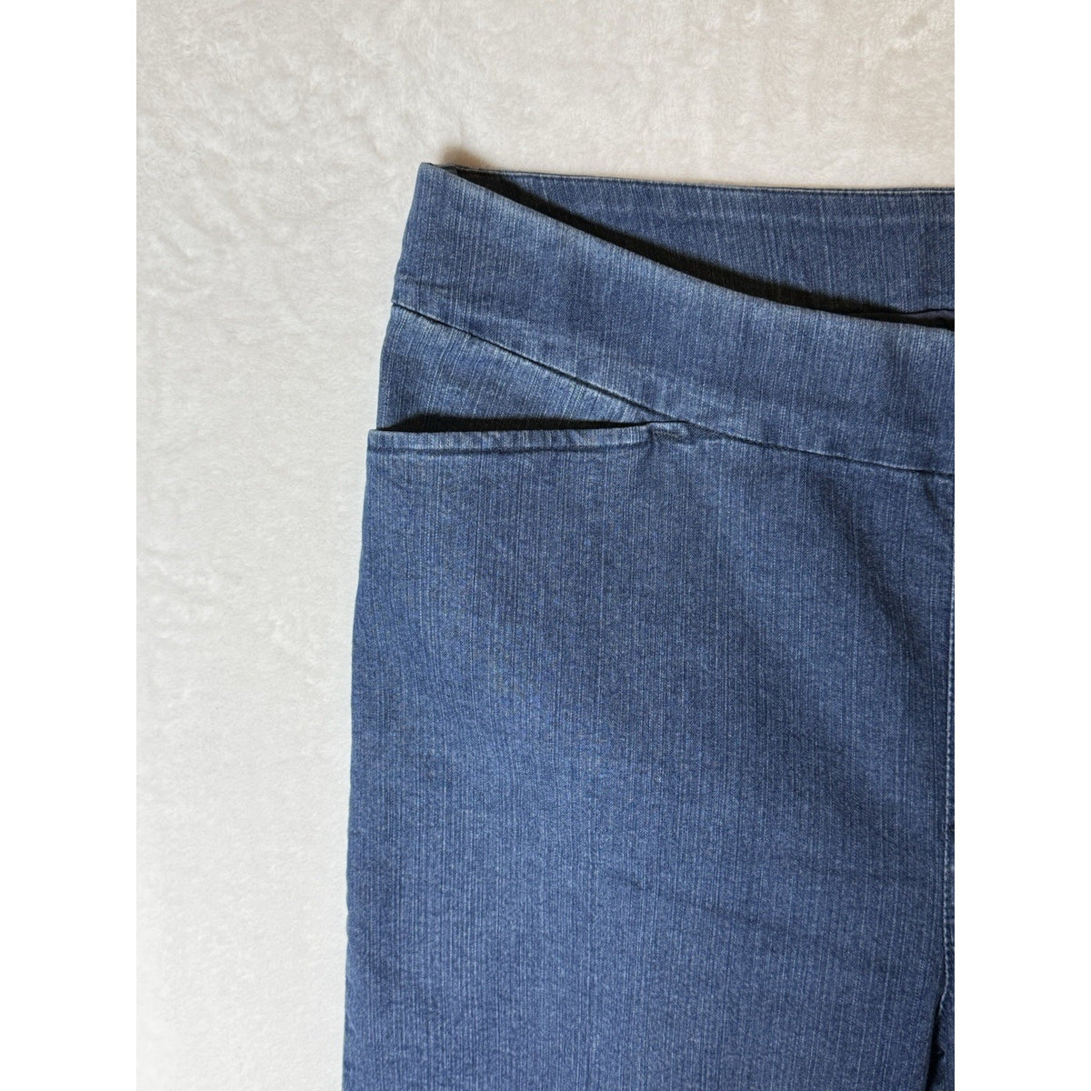 Chic Classic Collection Capris Womens 16 AVG Stretch Denim Cuffed Blue Pull On