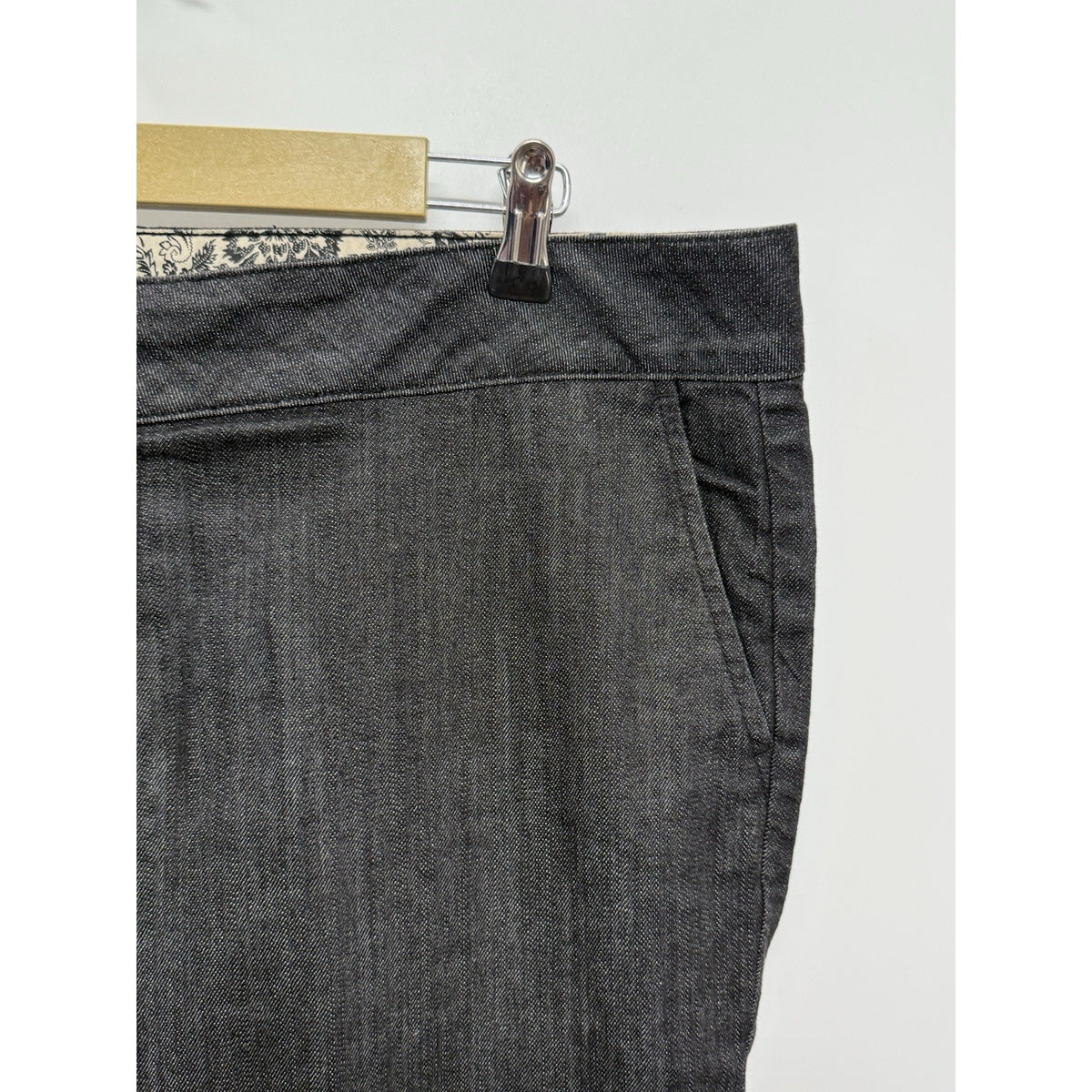 D&Co. Denim + Company Women’s Charcoal Straight High Rise Stretch Jeans 18WT