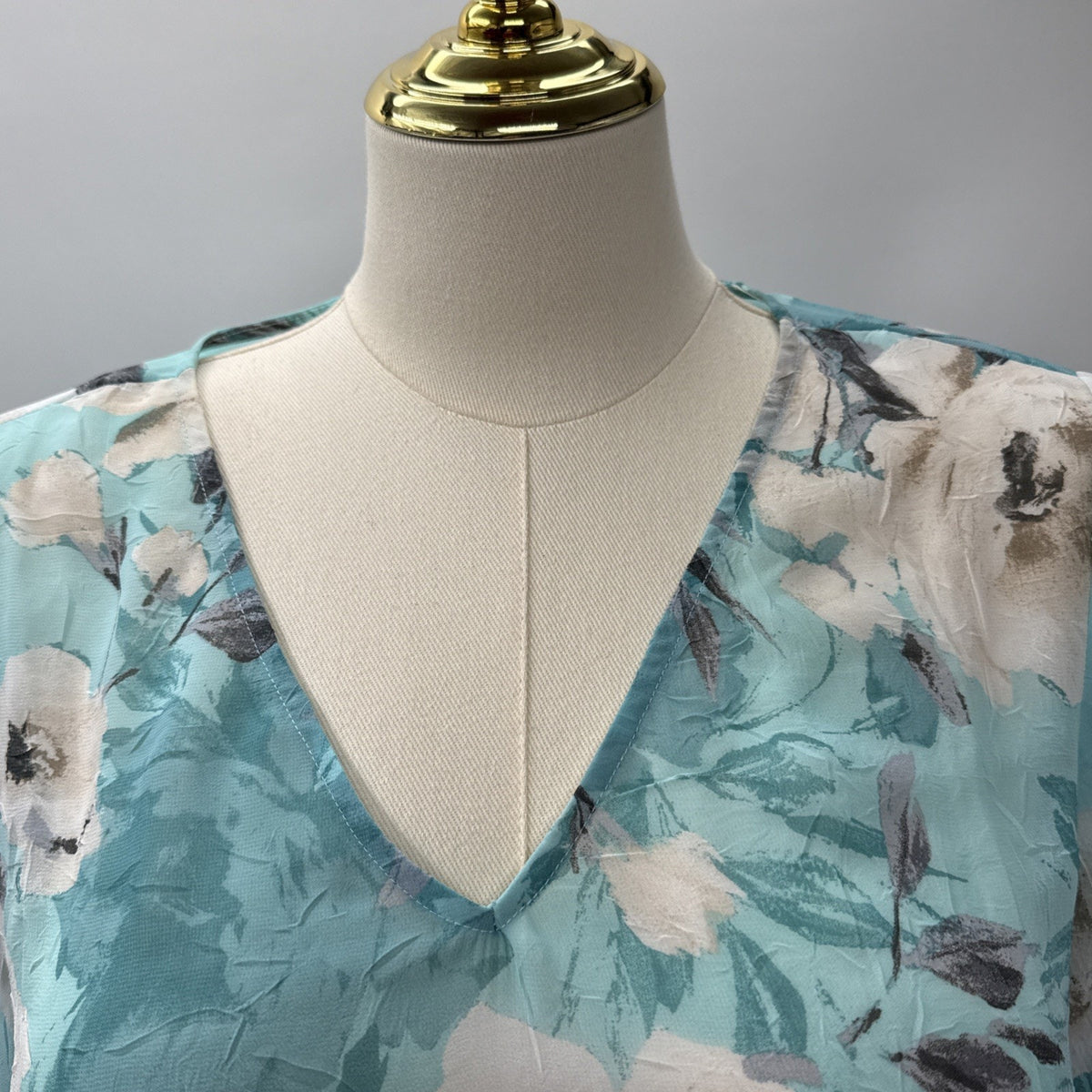 Sarah Michelle Women’s Blue Floral Blouse Plus Size 2X