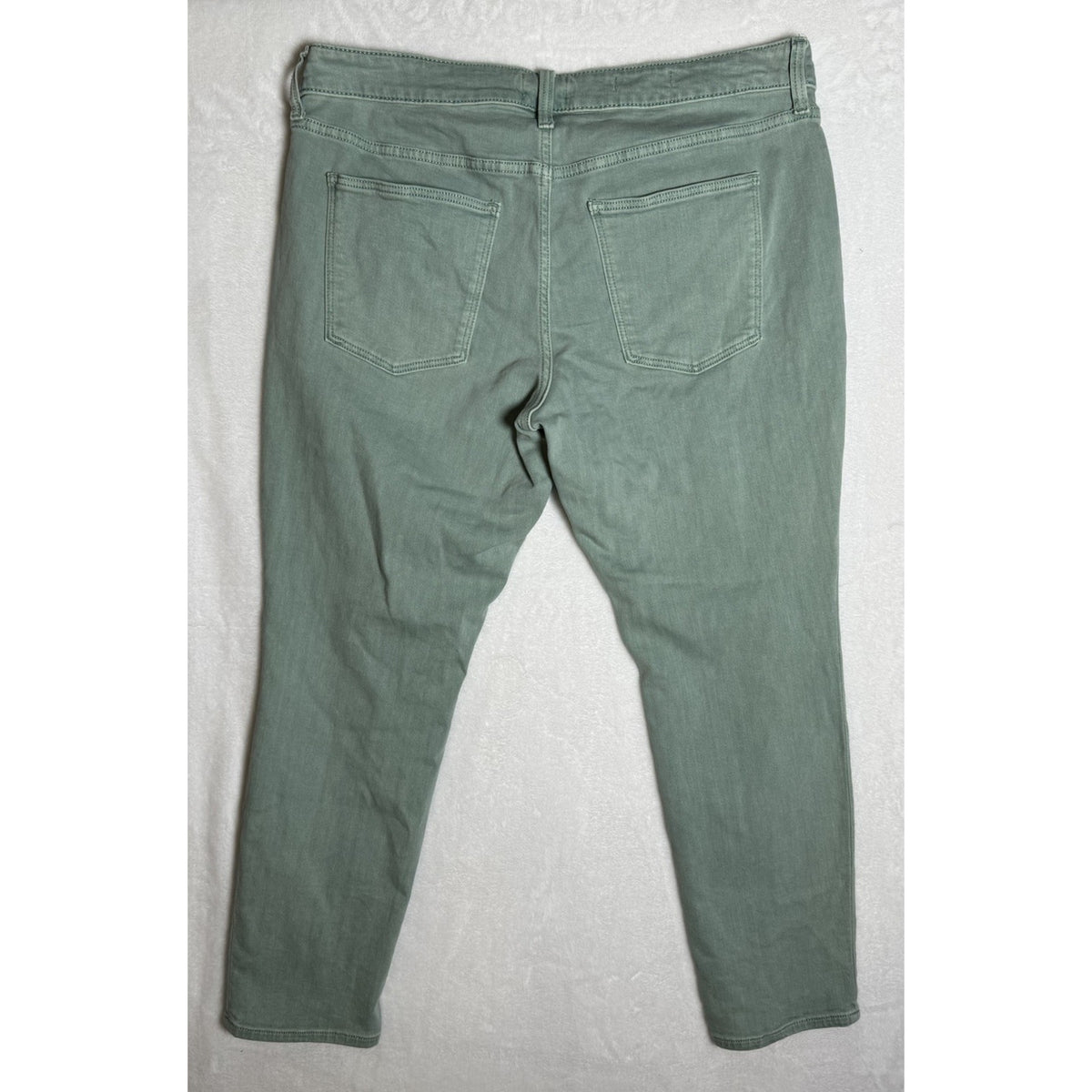 Universal Thread Sage Green Skinny Jeans Women’s 14/32S Mid Rise Stretch