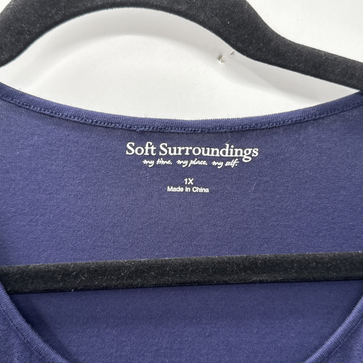 Soft Surroundings Women's Size 1X Precious Pleat Tunic Swing Top Navy Blue