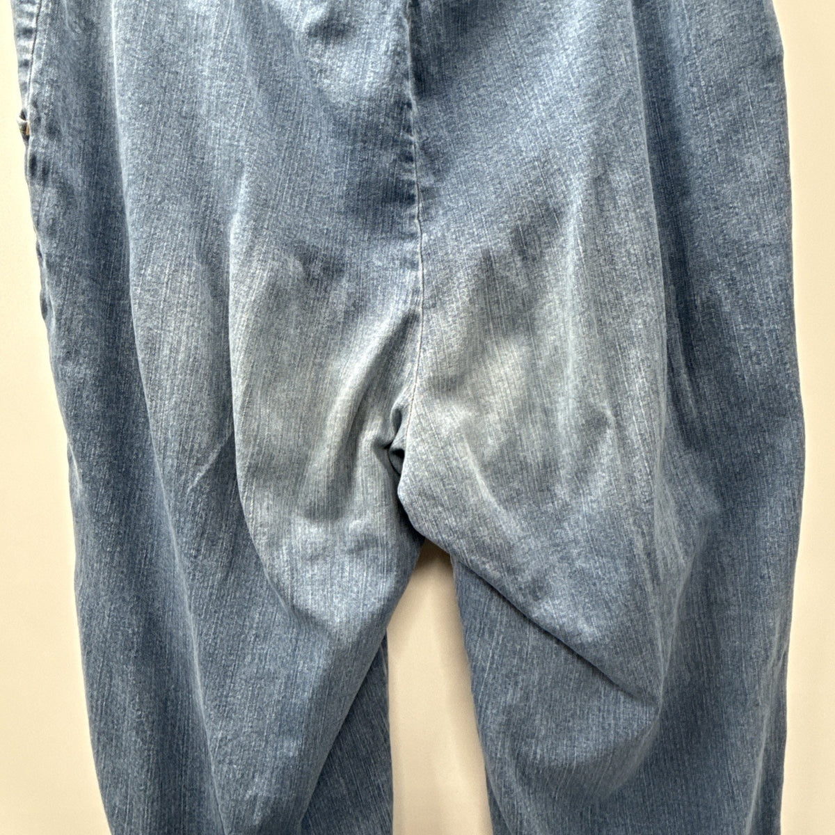 croft &barrow Jeans Women Pull On Elastic Waist Size 1X Short Pants Pockets