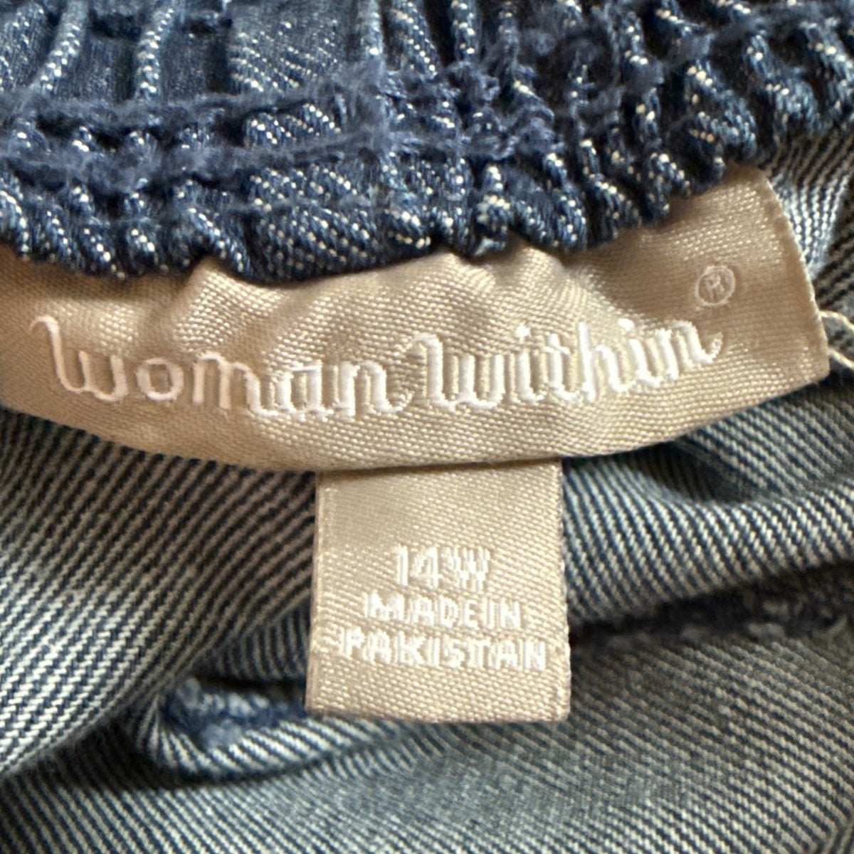 Woman Within Crop Pants Blue Jean Denim Elastic Waist Size 14W Pocket Comfort