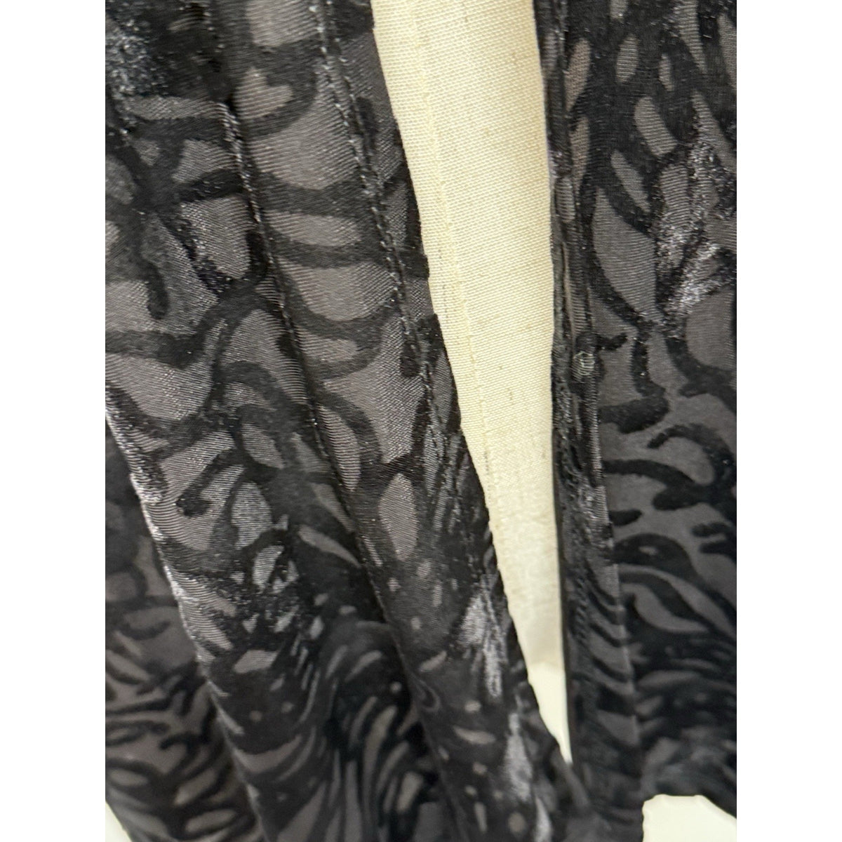 Pixi + Ivy Women S Black Velvet Kimono Cardigan Burnout Floral Open Front USA⁠