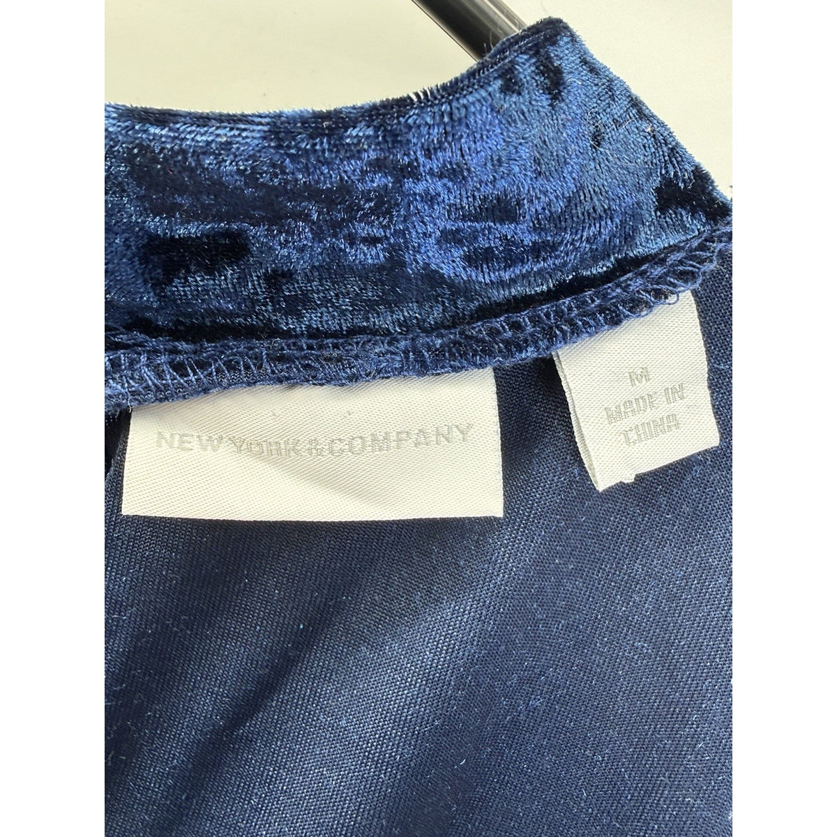 NY&Co Navy Crushed Velvet Cold Shoulder Bodysuit Sz M Gothic Romantic Whimsigoth
