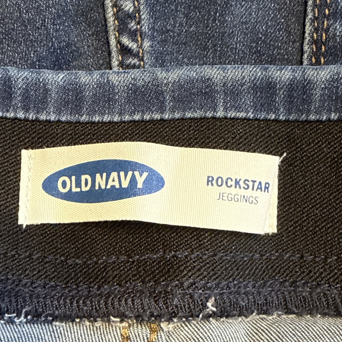 Old Navy Jeans Womens 14 Rockstar Mid-Rise Skinny Jegging Distressed Knee Blue