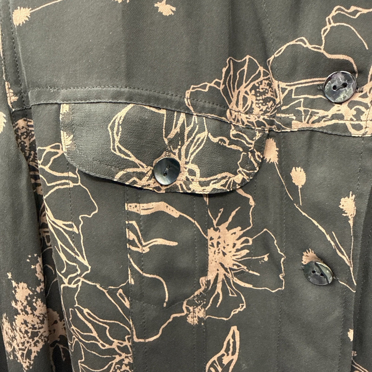 Chico’s 100% Silk Blouse Size 0* (S/4) Brown + Black Floral Shirt 2 Pockets