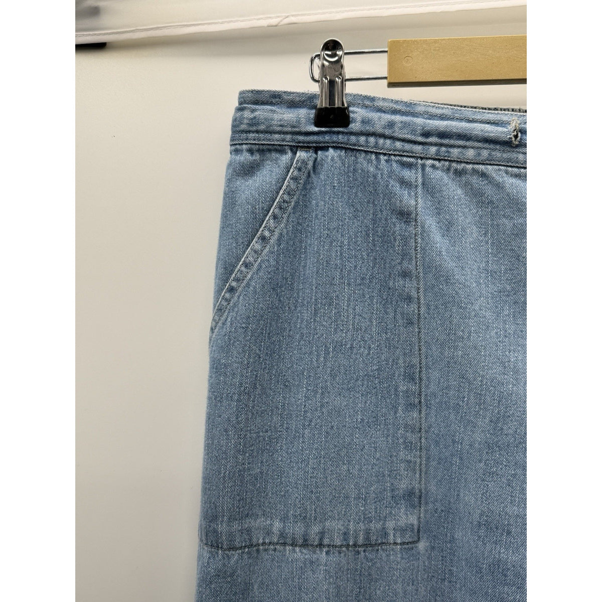 Paradise Bay Denim Capri Pants Women Size 16 Light Wash Pull On Elastic Waist